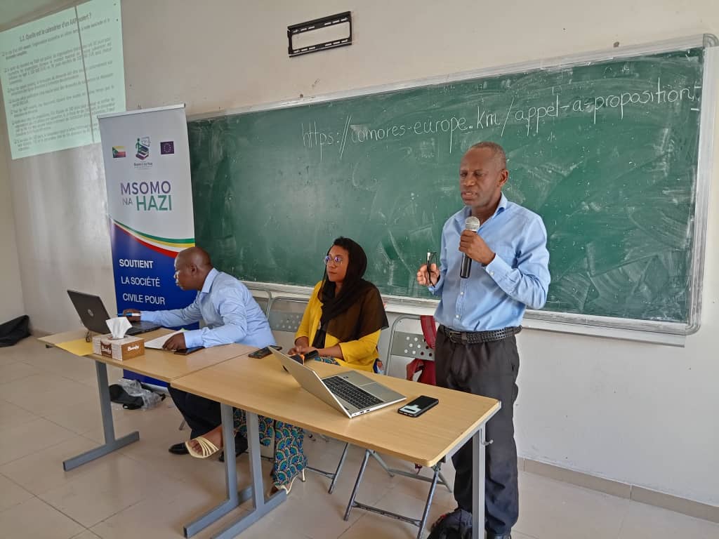 image Msomo na Hazi à la rencontre des associations et des jeunes entrepreneurs